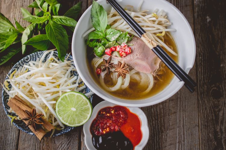 Plats asiatiques à emporter Bidart